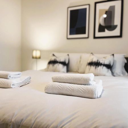 Brand New Modern 1 Bed Apartment Near Old Trafford Stadium Μάντσεστερ Εξωτερικό φωτογραφία