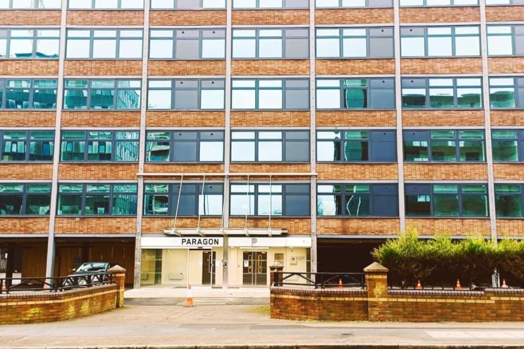 Brand New Modern 1 Bed Apartment Near Old Trafford Stadium Μάντσεστερ Εξωτερικό φωτογραφία